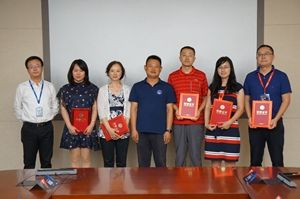 优秀渠道经理颁奖2